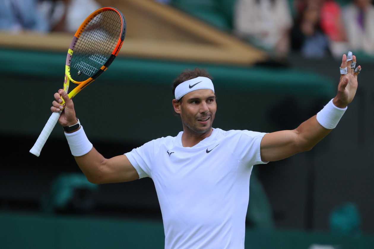 雷速下载-日本网球队鏖战西班牙网球队，纳达尔打破历史纪录