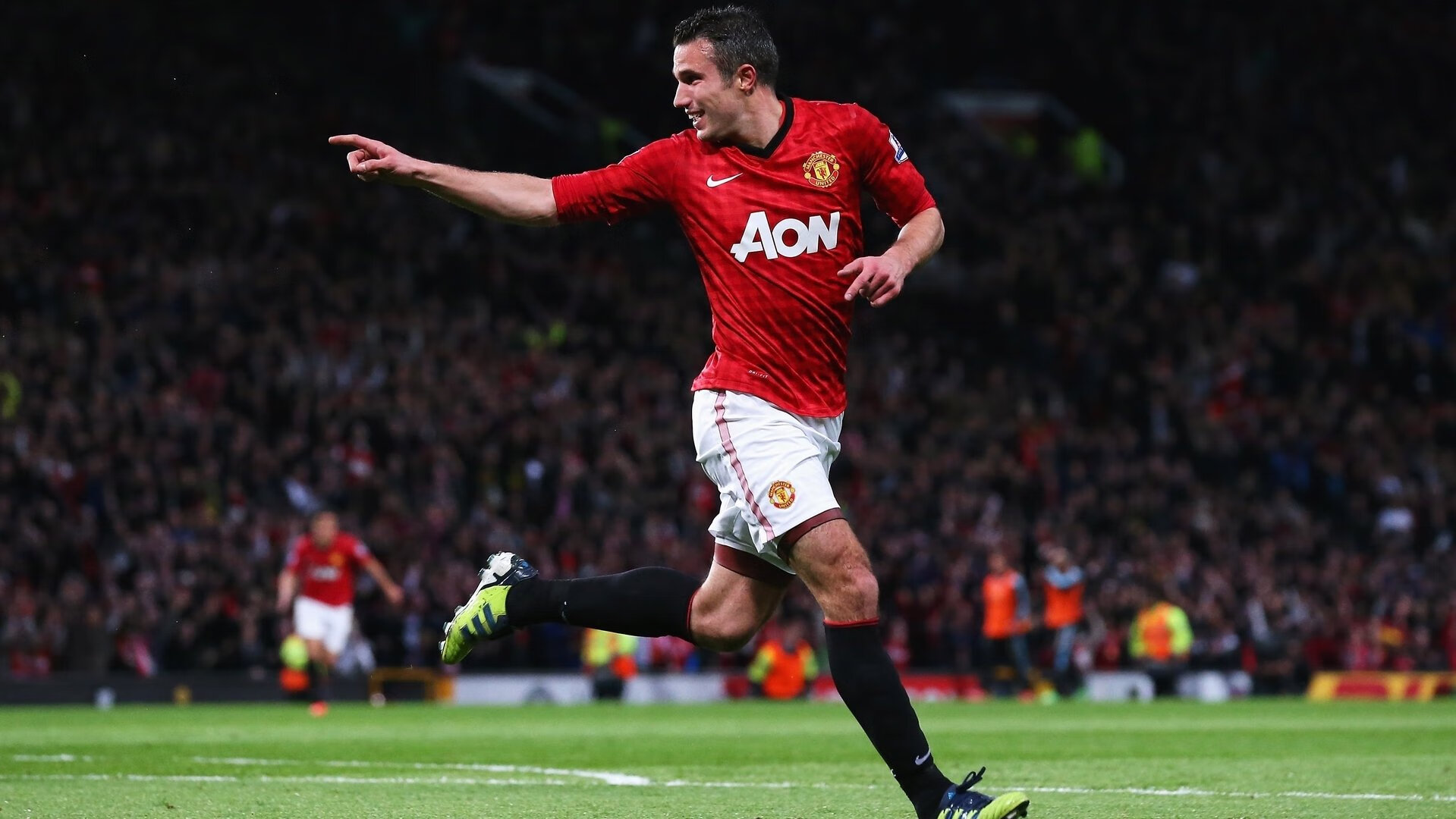 雷速体育直播官网-伊拉克血拼尼斯，卡瓦哈尔如何成为关键先生，改写欧战格局