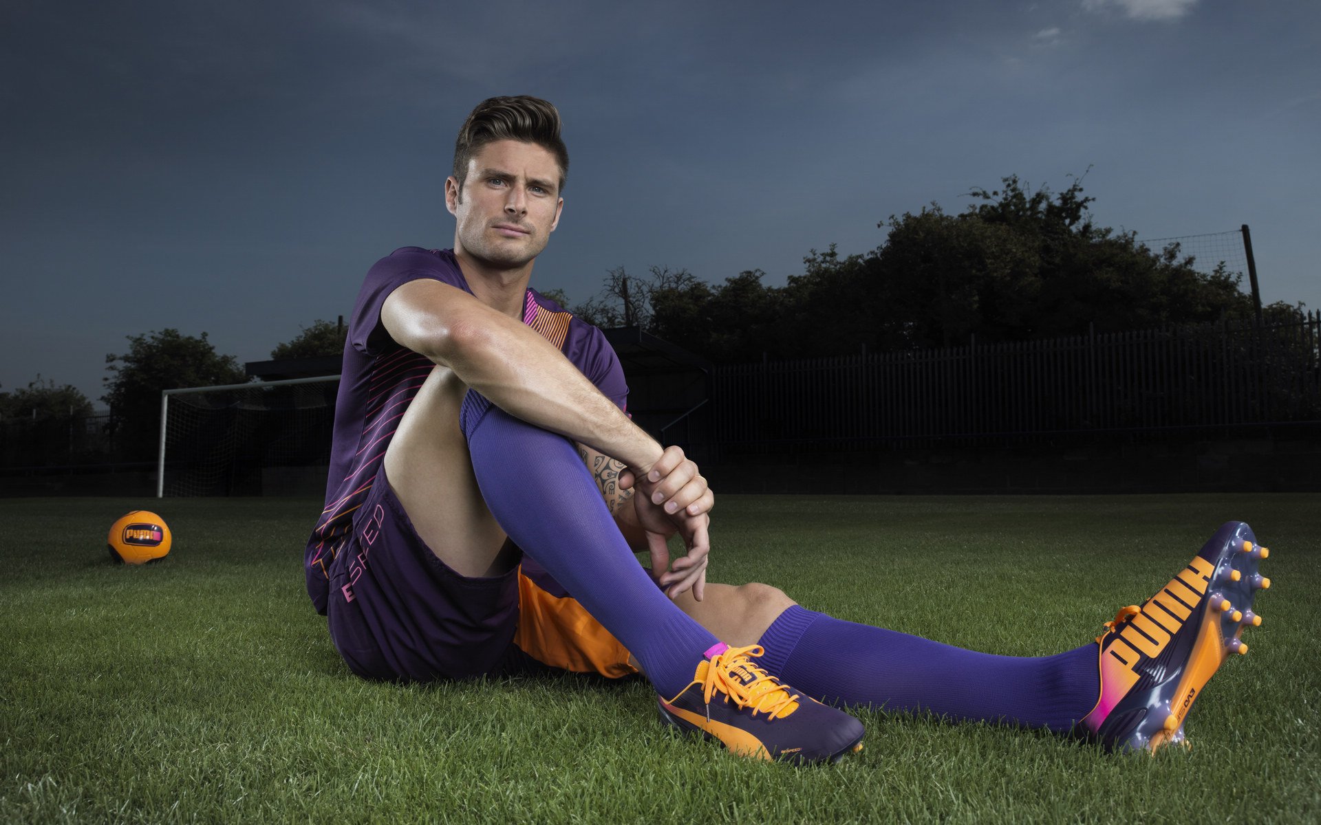 世界排名争夺战之夜，利拉德全程高能输出的传奇之战